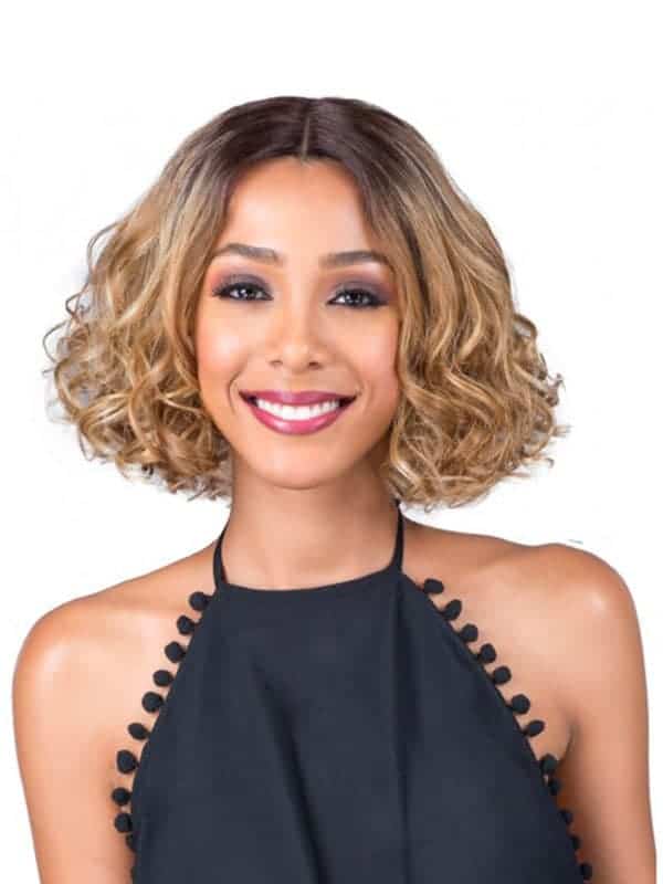 Bobbi Boss Perruque TAMAR – Lace Wig Synthétique Premium Effet Naturel & Coiffure Ondulée Élégante